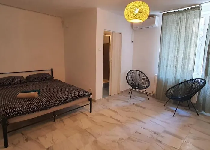 Cozy Spacious Studio Bucureşti